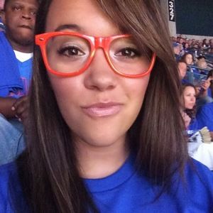 Meet your Posher, Ashley