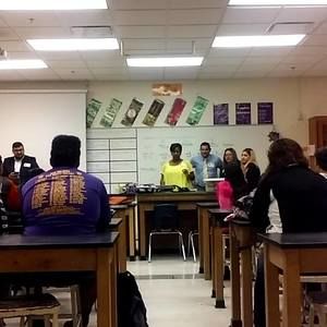 Meet your Posher, Davina