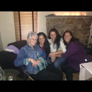 Meet your Posher, Beth