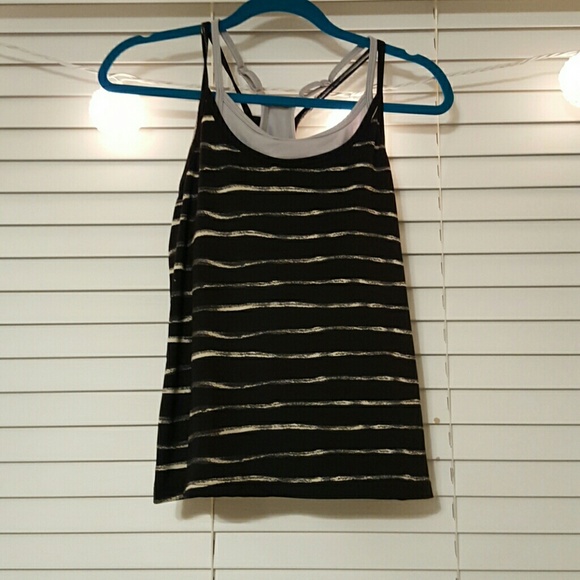 Old Navy athletic top - Picture 1 of 1