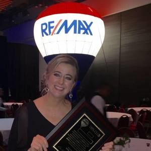 Meet your Posher, Tara