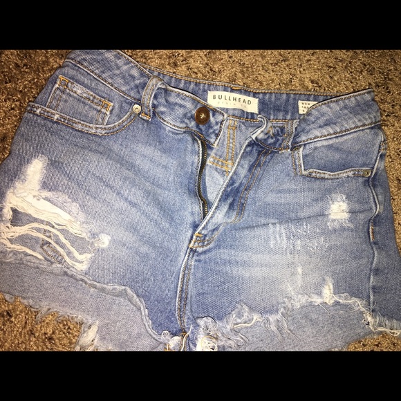 Size 4 Pac Sun high waisted shorts