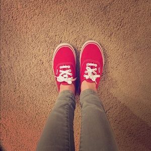 Red Vans!!! ❤️
