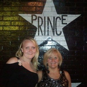 Meet your Posher, Carrie