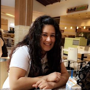 Meet your Posher, Shawna