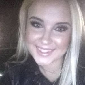 Meet your Posher, Jena