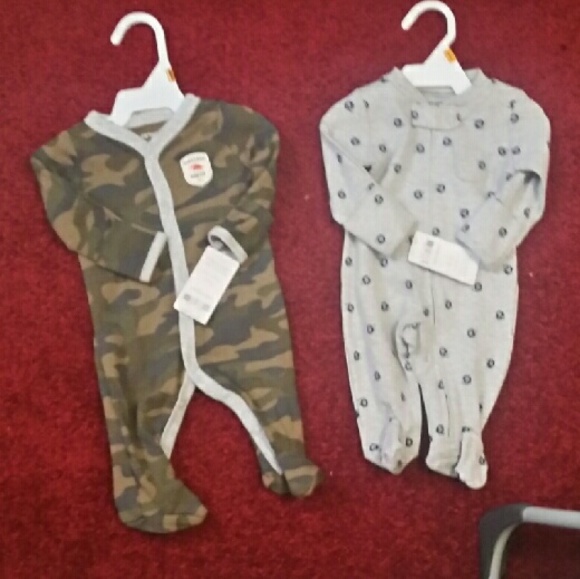 Carters NWT boys newborn Onesies