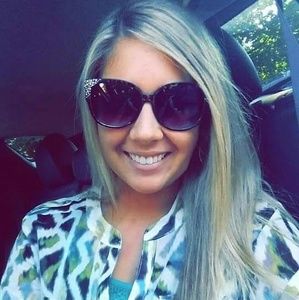 Meet your Posher, Kristin