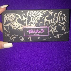 Kat Von D True Love Pallette