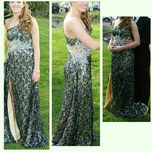 Prom dress