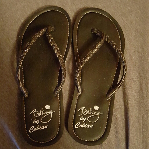 Bethany Hamilton brand flip flops
