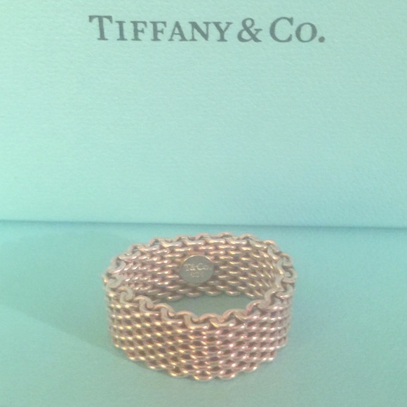 Tiffany & Co .925 Silver Somerset 8 ring
