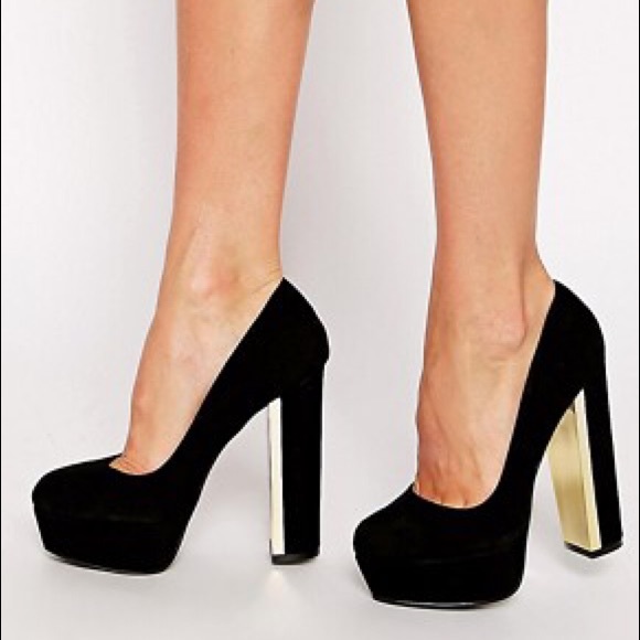 ALDO Shoes - ALDO Black & Gold Vedronza Platform Pumps HURRY!
