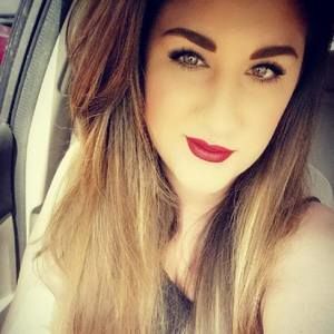 Meet your Posher, Cassandra