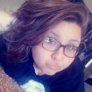 Meet your Posher, Erika