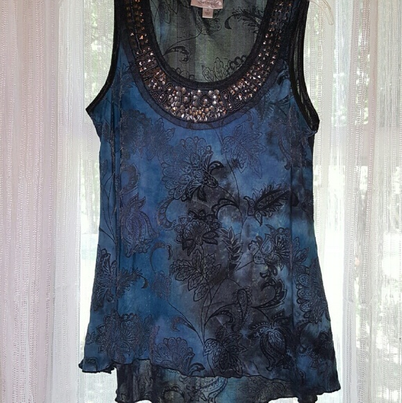***SOLD**Dress Barn Top - Picture 4 of 4