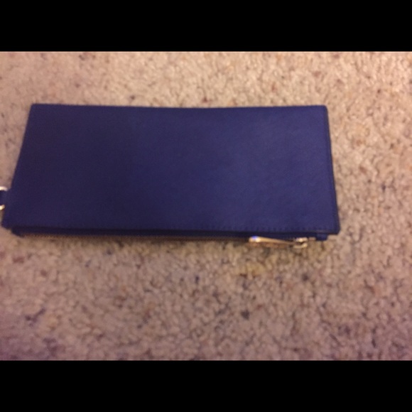 Michael Kors clutch - Picture 3 of 4