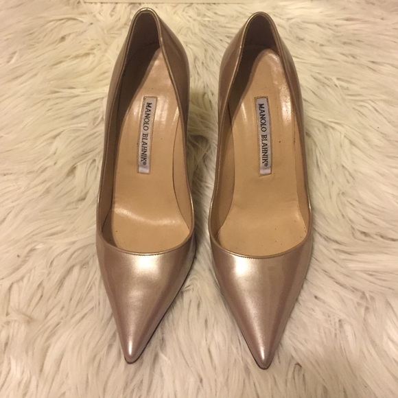 Manolo Blahnik - Picture 1 of 4