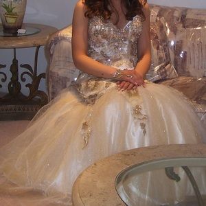 Prom dress