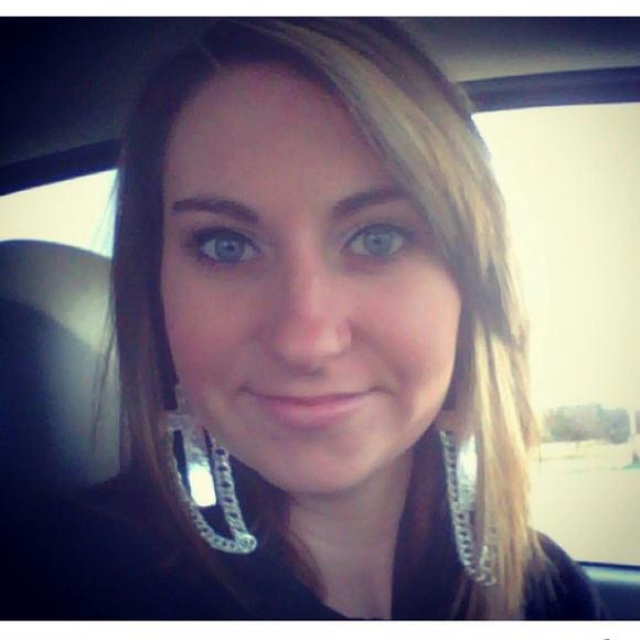 Meet your Posher, Irina - Picture 1 of 1