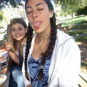 Meet your Posher, Sky