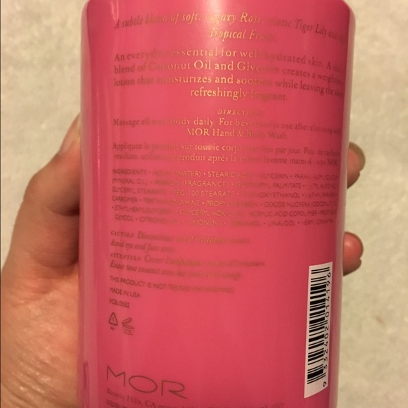 Sugar Rose Tiger Lily Hand and Body Lotion - Picture 3 of 4