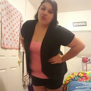 Meet your Posher, Alejandra