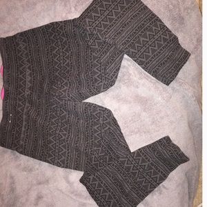 Tribal Athletic Legging