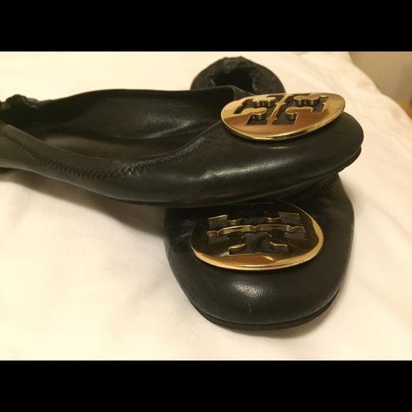 TORY BURCH BLACK FLATS