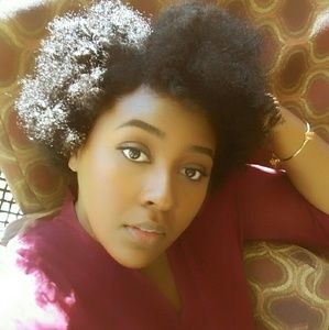 Meet your Posher, Britney