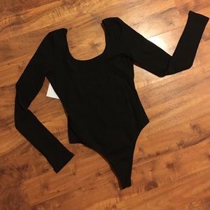 Low back long sleeved bodysuit