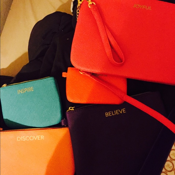 Clutch purse bundle