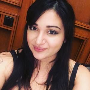 Meet your Posher, Liliana