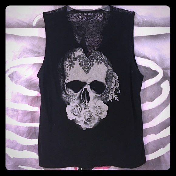 Express skull sleeveless cut vneck tank