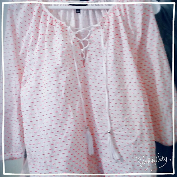 Gorgeous VS Top - Picture 1 of 4