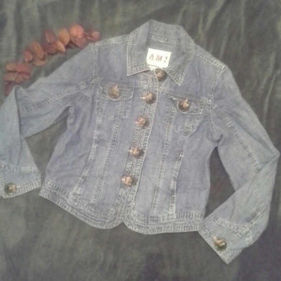 Women's size M, AMI jean jacket!!!!