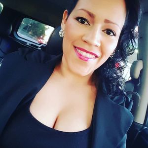 Meet your Posher, Doraliz