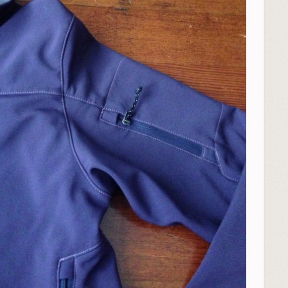 Outdoor Research Rain Jacket - Picture 3 of 7