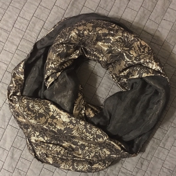 Simply Vera Metallic & Lace Infinity Scarf