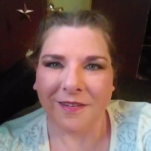 Meet your Posher, Carol