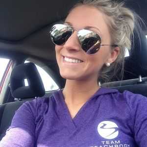 Meet your Posher, Danielle