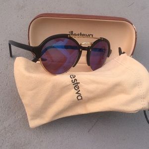 Illesteva Milan II Blue Mirror Lense