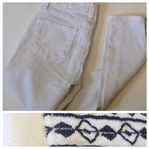 [ Paige ] Skinny White Embroidered Lucy Jeans - Picture 2 of 4