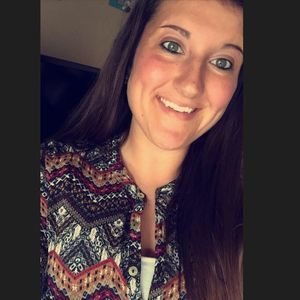 Meet your Posher, Carlie
