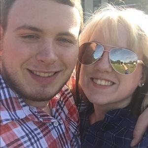 Meet your Posher, Alex