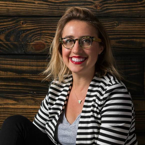 Meet your Posher, Lucy - Picture 1 of 1