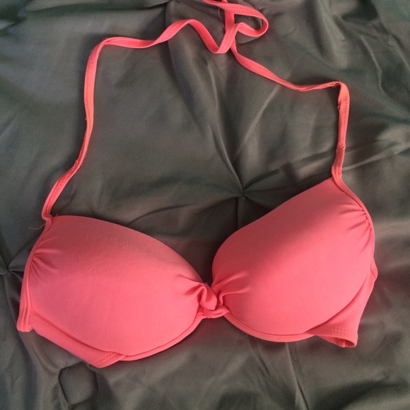 NEW FOREVER 21 bikini top