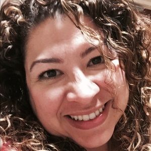 Meet your Posher, Karla