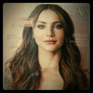 Maquillaje y Productos psra el cuidado de la Mujer