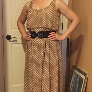 Beige sundress. Like pretty woman's dress:)